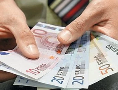 Καταβλήθηκε το επίδομα ανεργίας σε εργαζόμενους που η εργασία τους ανεστάλη λόγω των πυρκαγιών